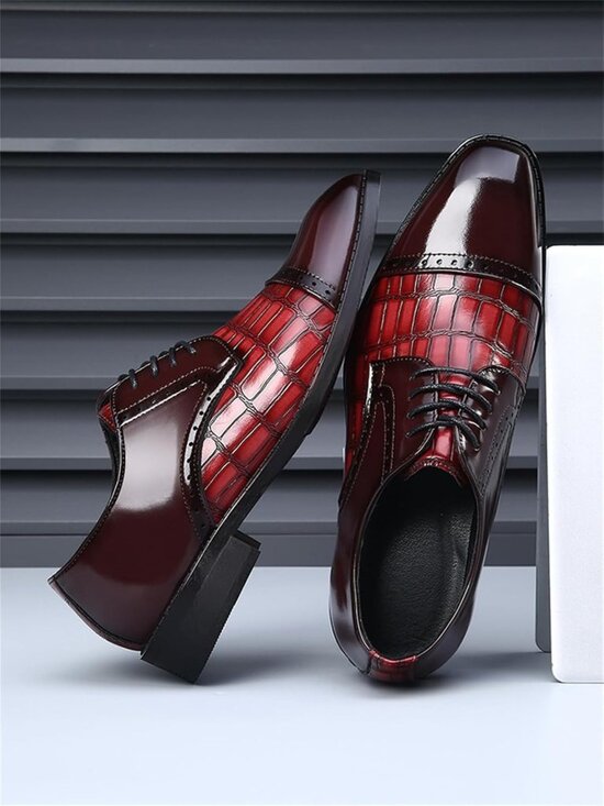 Vintage Crocodile Print Men\'s Oxfords | Casual & Formal Square Cap Toe Dress